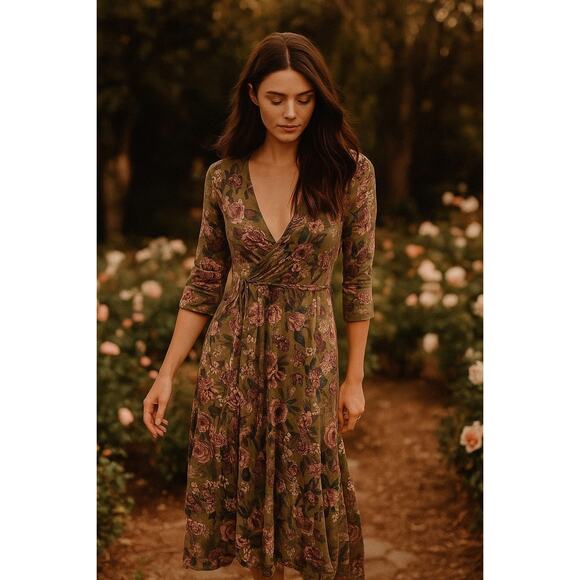 Mia Joy Floral Wrap Midi Dress | Green Boho V-Neck Feminine Dainty | Sz 10 | NWT - Picture 1 of 15